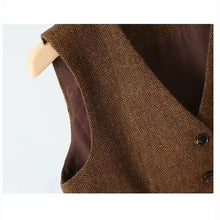 Vintage V-neck Casual Vest Jacket Women British Style  Loose Sleeveless Waistcoat 2025 New Spring Summer Buttons Ladies Outwear VELNIX